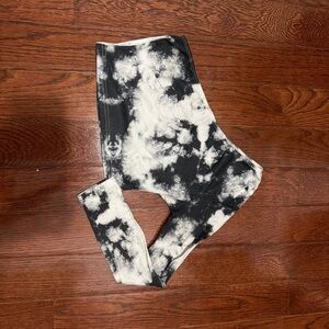 SHEIN Monochrome Tie-Dye Kids Leggings